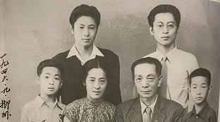 巴黎公社小作文