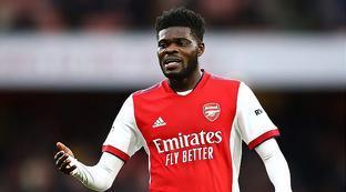 曼城今天在哪里比赛