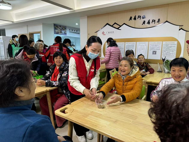 鼓楼五凤街道：情暖冬至 团圆相伴