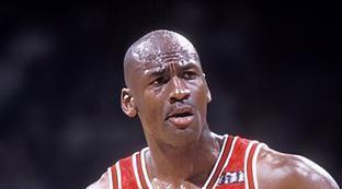 乔丹的球衣是几号