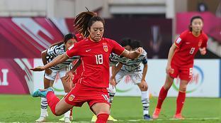 欧冠女足球队门将