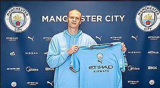 巴萨球衣胸前赞助商