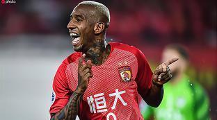 广州恒大球员年薪一览表