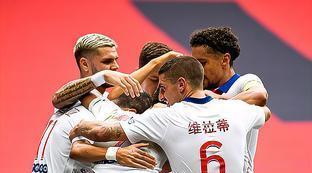 巴黎圣日耳曼中文球衣