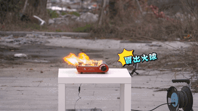 突然爆炸，女子几近失明！这个东西可能你也在用