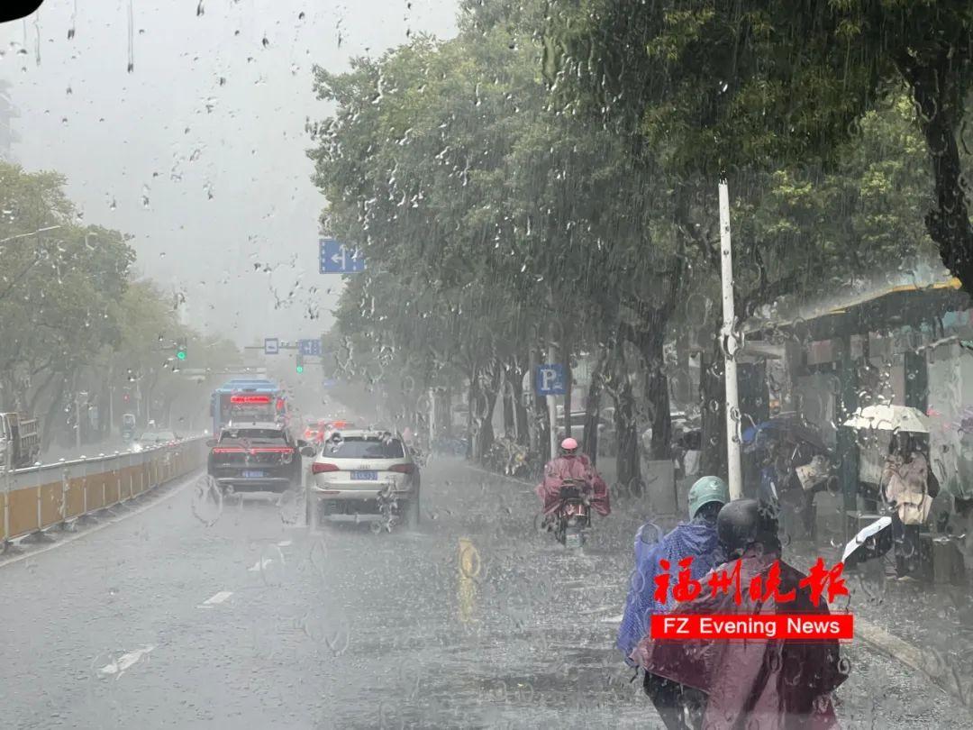 福建连发53个预警！强对流+暴雨+大雾……