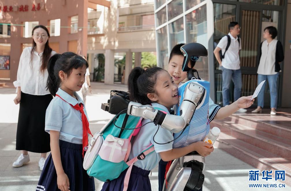学科融合 AI赋能 福州这场教学年会超有“料”