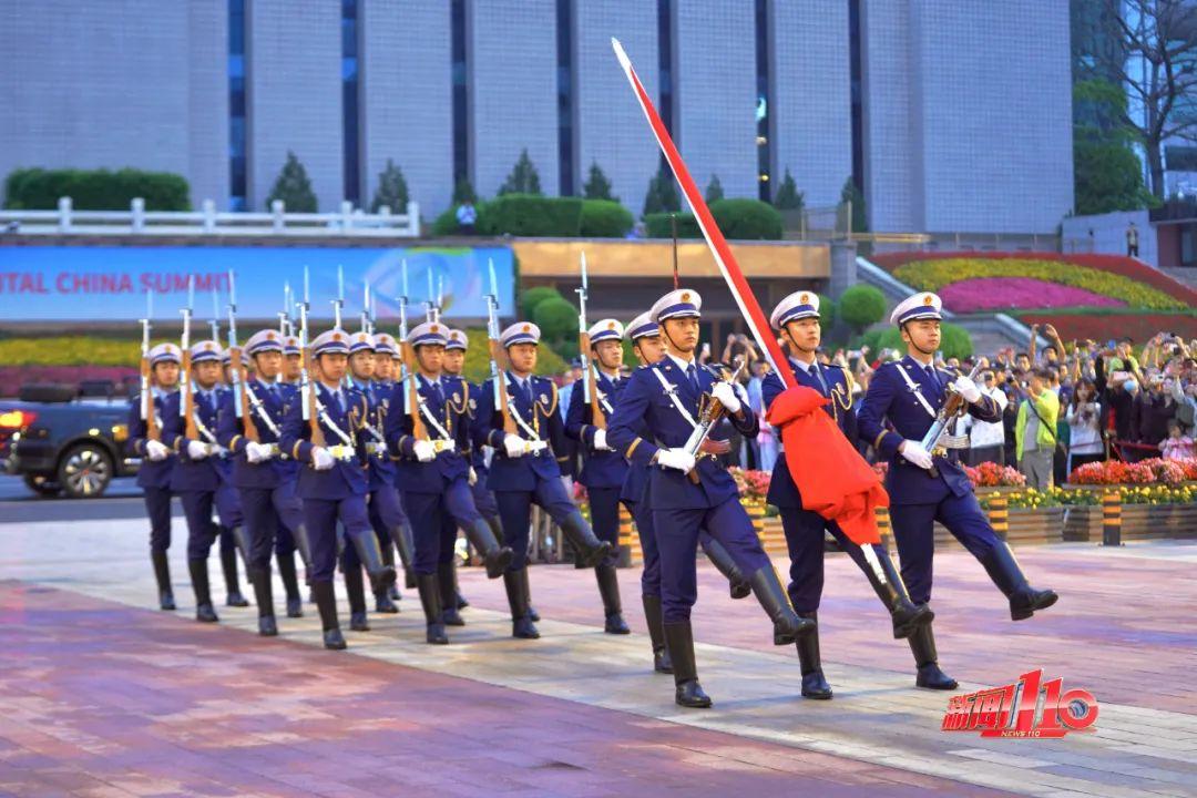 “五一”假期首日，福州红！红！红！