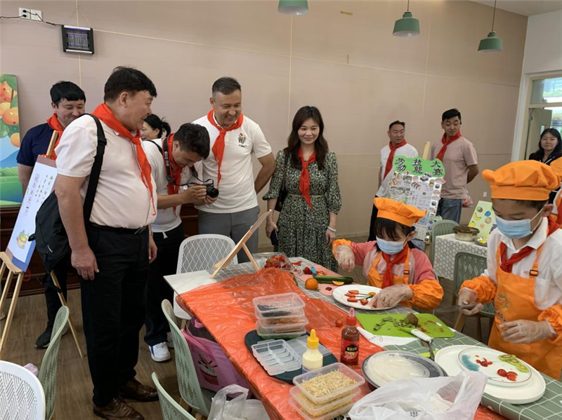 “劳动实践展风采，非遗技艺润童心”主题活动在福州市屏西小学开展