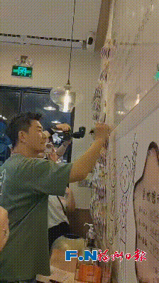 任贤齐现身福州为他过生日！还下单了500份水饺