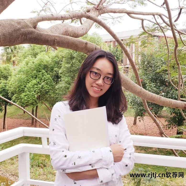 北大软件与微电子学院金服排名_北大学院排名_人众金服排名是多少