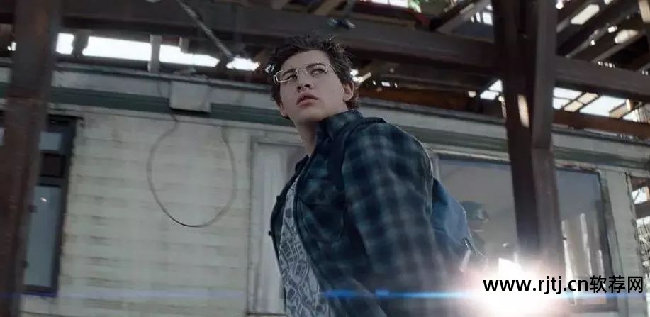 网吧游戏助手是什么名字_英雄联盟网吧助手_九五网吧大师-lol活动助手软件