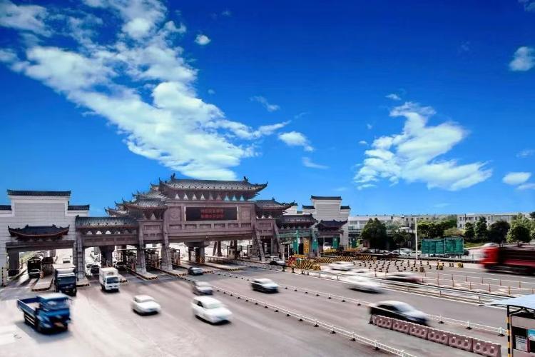 多条高速在收费期满后停止收费