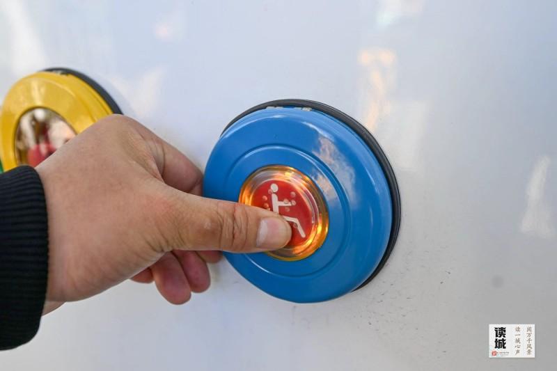 读城 | 百年变迁 福州第一辆公交车竟长这样…… 读城 | 百年变迁 福州第一辆公交车竟长这样……