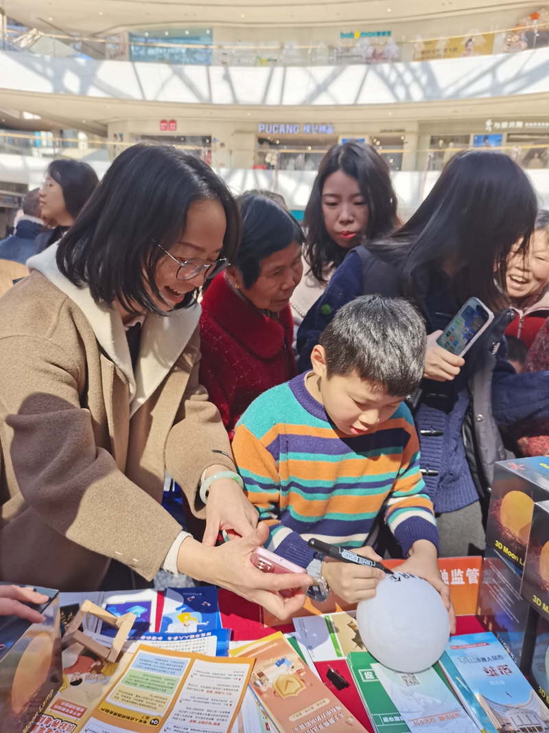 邮储银行闽侯县支行“3·15”国际消费者权益日宣传活动