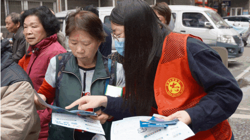 健康饮水·守护健康 ——福州市疾控中心联合多部门开展世界水日健康周宣传活动
