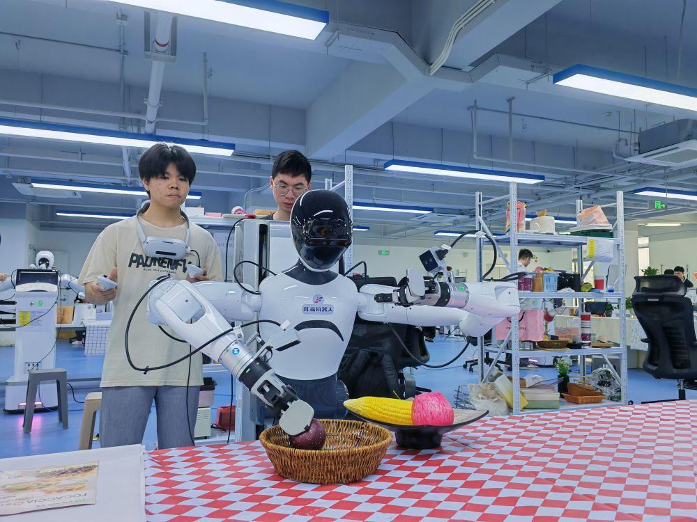 新华社关注福州：推动“智改数转网联”赋能高质量发展