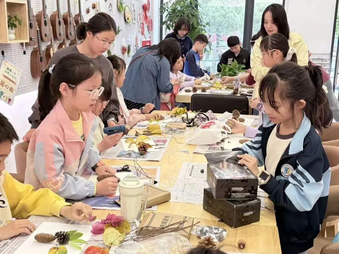 晋安校园里，小读者们的书香奇遇记