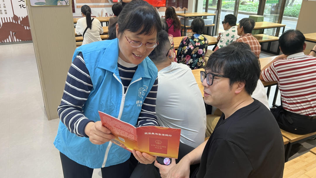汇聚法治宣传主力军 打好民法典宣传组合拳——茶园街道开展民法典宣传月活动 汇聚法治宣传主力军 打好民法典宣传组合拳——茶园街道开展民法典宣传月活动