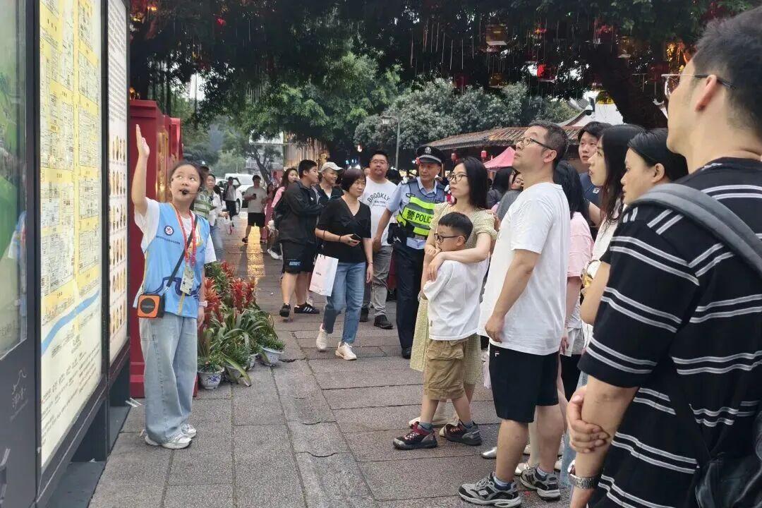 羡慕别人，成为别人，红领巾讲解员石宸伊把福州讲给你听