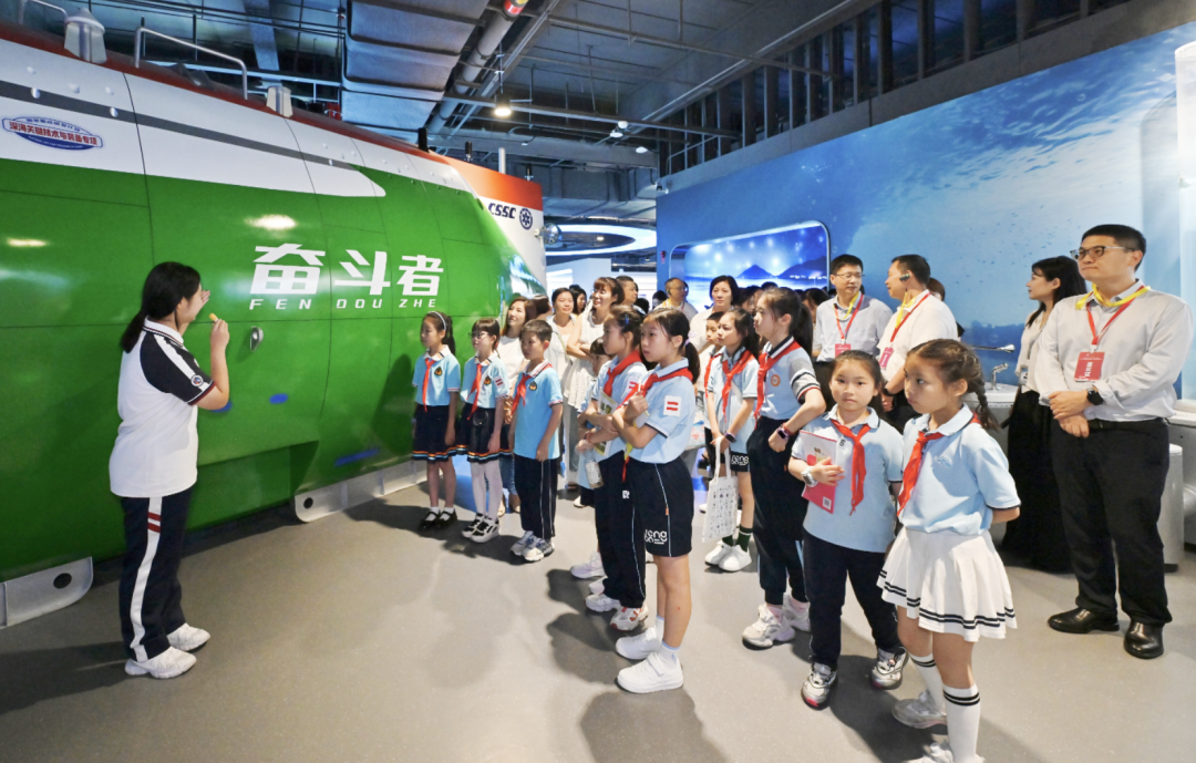 全国首创！福州“跟着课本游科技馆”重塑科学教育新范式——2026年福州市中小学科学节启幕