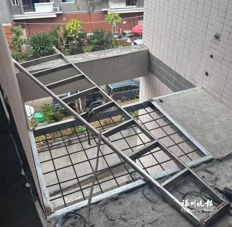 鼓楼高效处置小区违法扩建