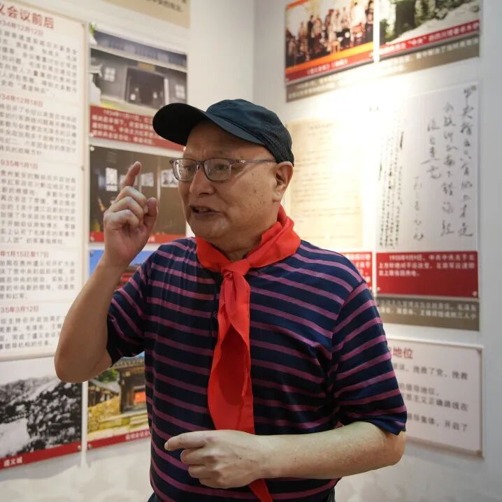从新四军旧址到熊猫世界:“红领巾” 携手 “夕阳红”,共赴温暖研学之约 从新四军旧址到熊猫世界:“红领巾” 携手 “夕阳红”,共赴温暖研学之约