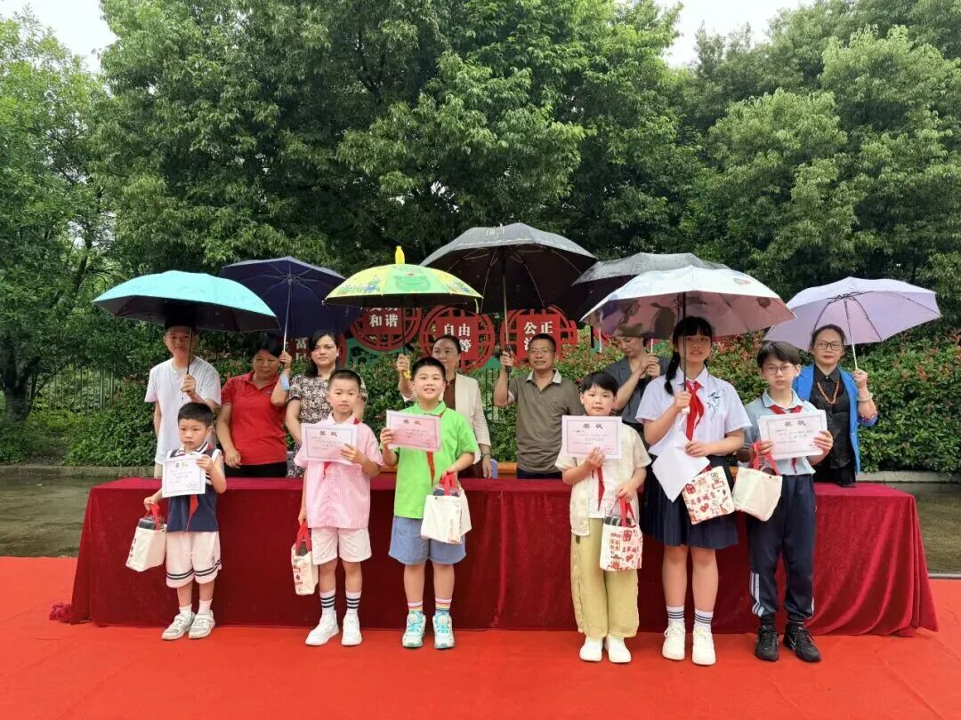 点亮宦溪孩子微心愿,一份礼物温暖一段童年 点亮宦溪孩子微心愿,一份礼物温暖一段童年