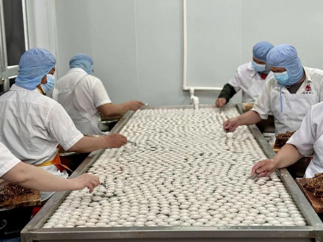 闽侯这家老牌鱼丸厂升级了!解锁地道闽味新体验 闽侯这家老牌鱼丸厂升级了!解锁地道闽味新体验