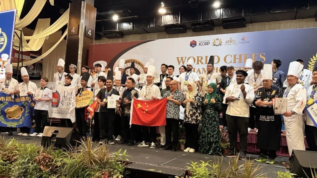 斩获国际大奖!福州高新区匠人闪耀世界赛场 斩获国际大奖!福州高新区匠人闪耀世界赛场