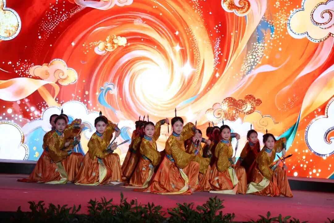 草坪音乐会影像集｜象峰少年与星光同歌