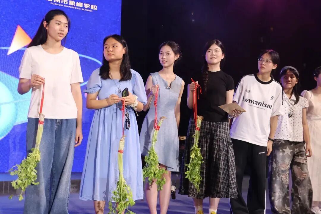 草坪音乐会影像集|象峰少年与星光同歌 草坪音乐会影像集|象峰少年与星光同歌
