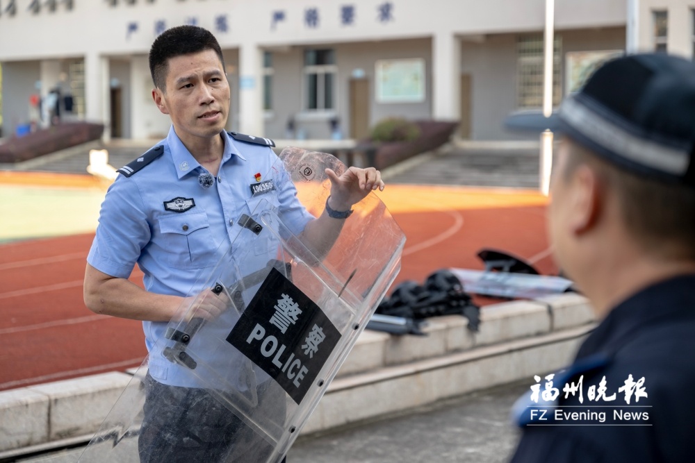 孙丹强：向险而行护一方平安