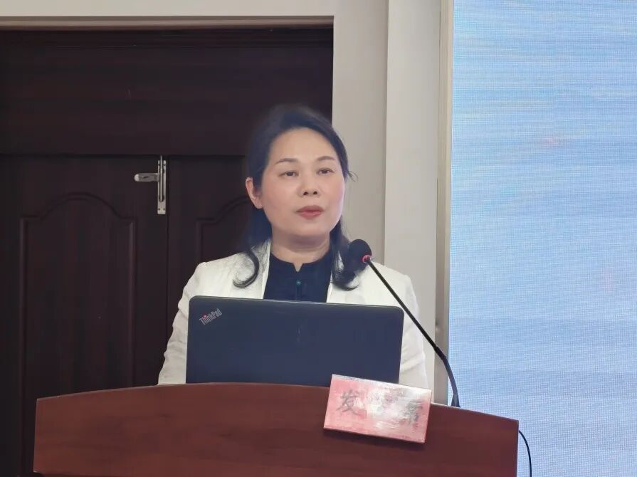 晋安区教育系统举行庆祝中国共产党成立105周年暨“两优一先”表彰大会 晋安区教育系统举行庆祝中国共产党成立105周年暨“两优一先”表彰大会