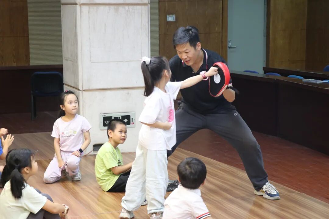 童心向党 智伴成长——晋安区妇联2026年公益夏令营圆满收官