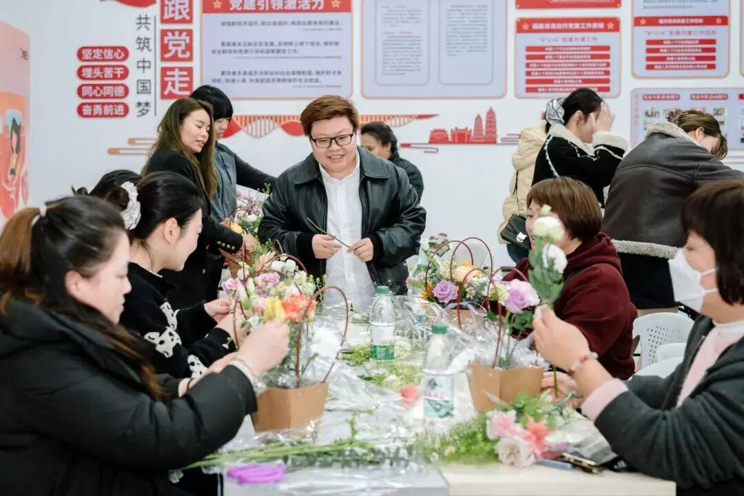 新时代“堡垒工程” | 福州滴滴：党建赋能新业态，车轮载梦助治理