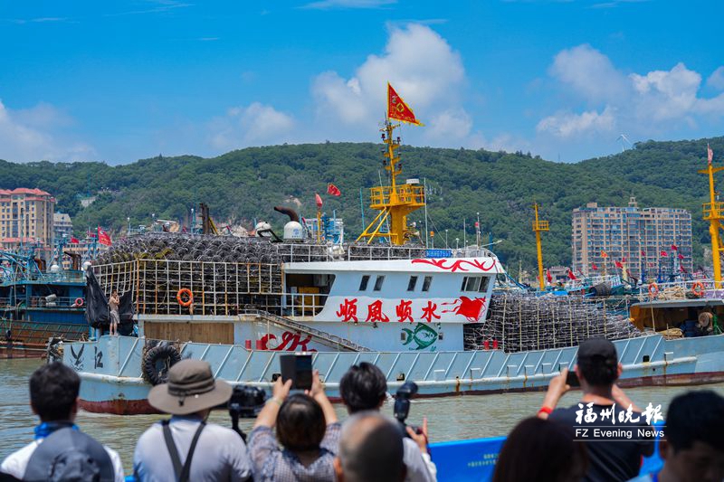 福建省农民丰收节(渔业)活动在连江开幕 福州海域全面开渔 福建省农民丰收节(渔业)活动在连江开幕 福州海域全面开渔