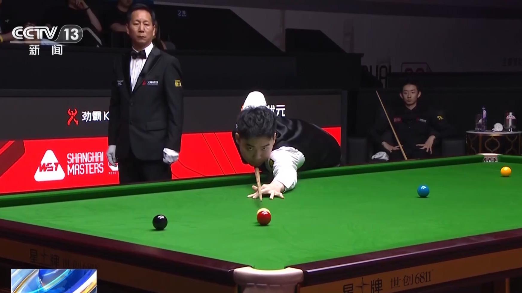 吴宜泽6-2胜斯佳辉 晋级上海大师赛8强将战墨菲 吴宜泽6-2胜斯佳辉 晋级上海大师赛8强将战墨菲