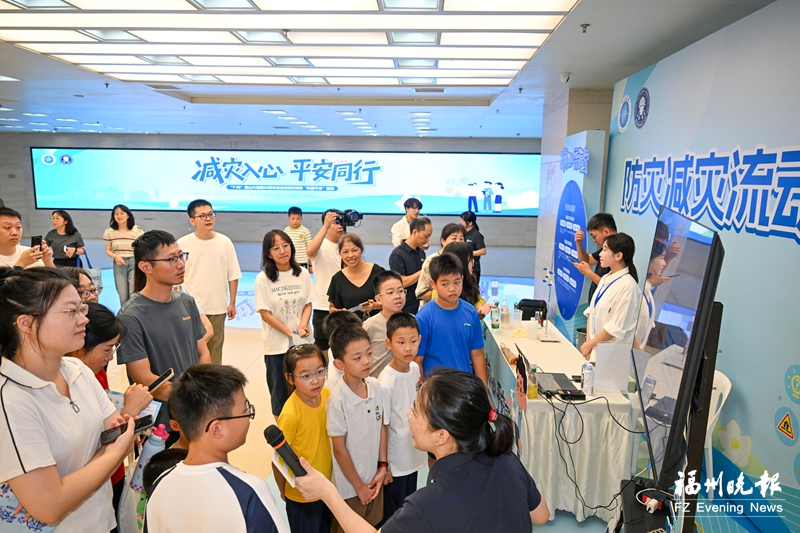 福州科普午市 接地气聚人气 福州科普午市 接地气聚人气