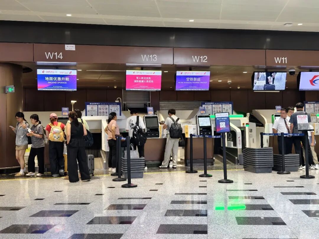 订错不到1小时,6000多元机票仅退600元,平台靠“小字陷阱”规避责任 订错不到1小时,6000多元机票仅退600元,平台靠“小字陷阱”规避责任