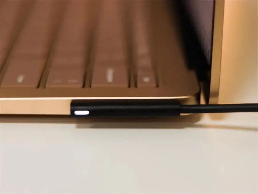 触摸键盘用不了了怎么办_触摸键盘用不了怎么回事_surface3用触摸键盘