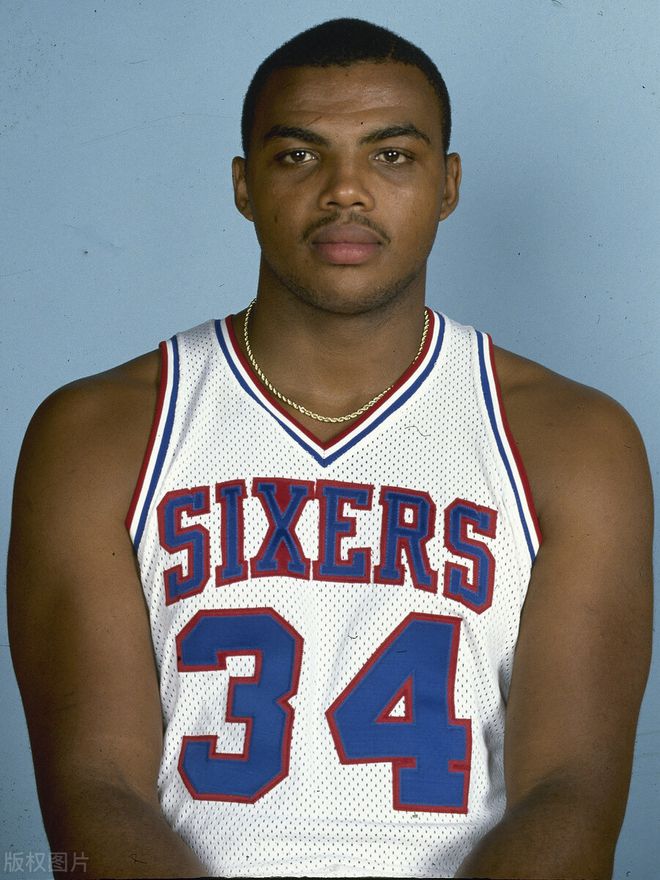 幼儿自闭症初期表现_克罗恩初期表现_怀男孩初期症状表现早